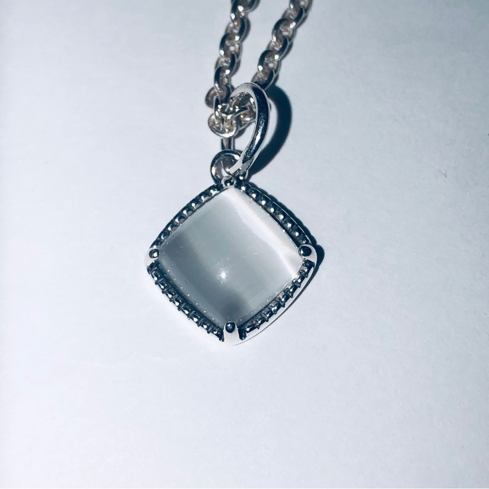 925 Sterling Silver Moonstone Pendant Necklace